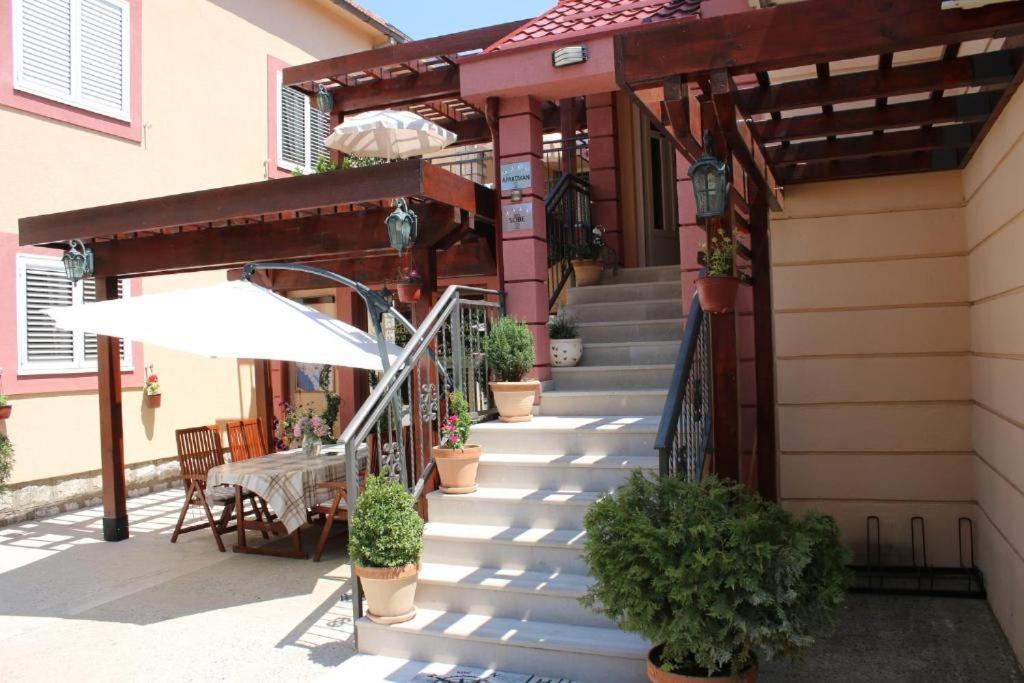 Apartments Dragovic Nikšić Kültér fotó